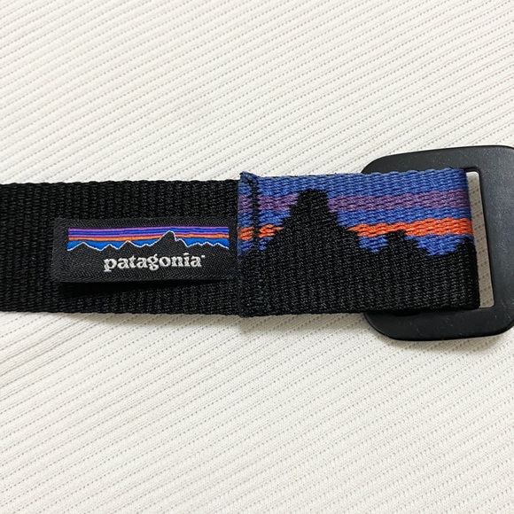 Patagonia Friction Nylon Belt Fitz Roy Black Horizon Logo Print - Picture 5 of 6